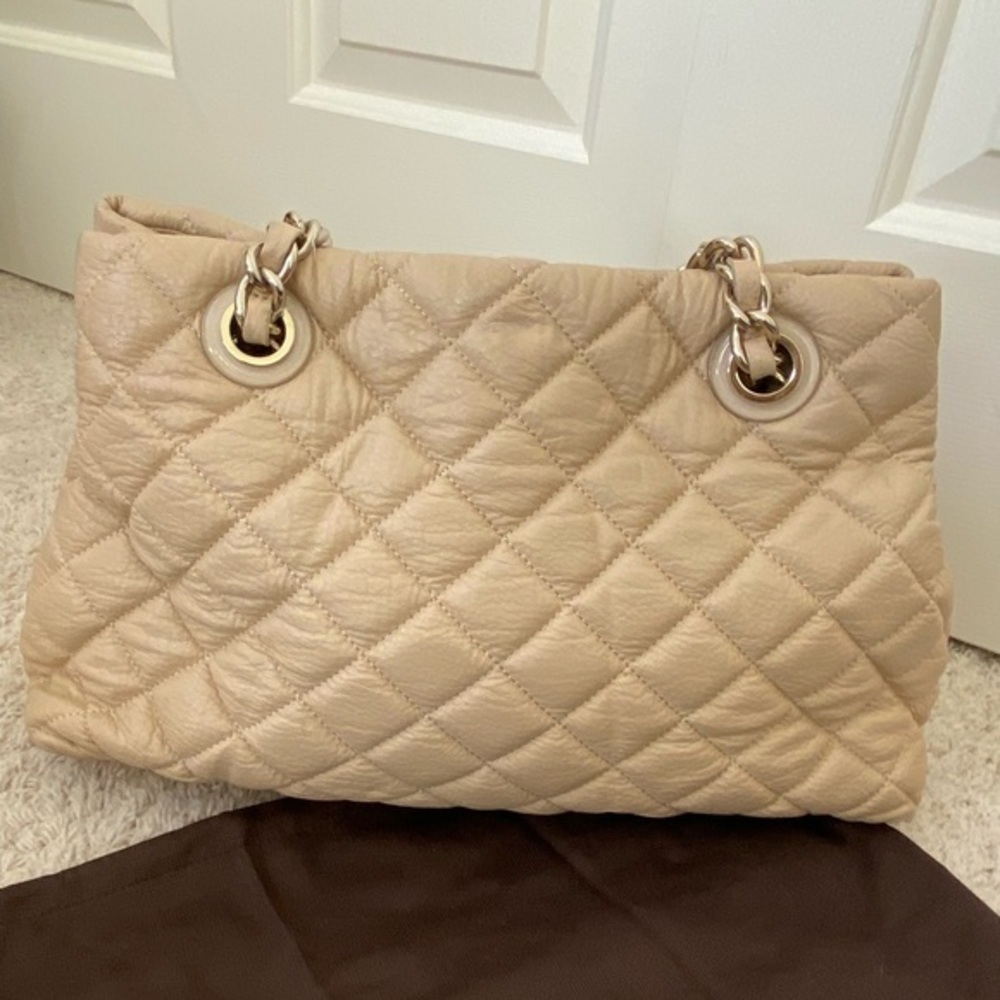 Kate Spade New York Cream Purse Handbag with Dust Cover 🐝 - Picture 13 of 13